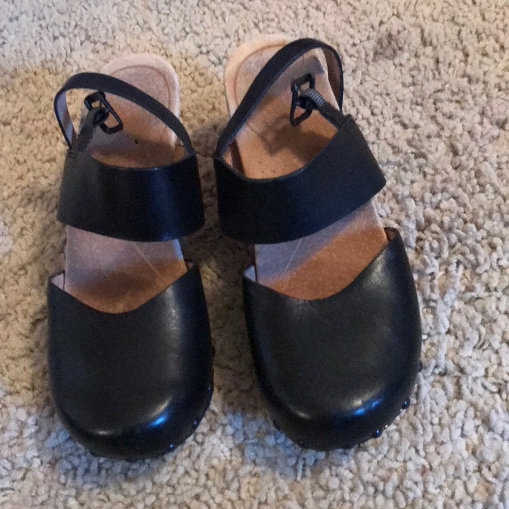 Dansko shoes